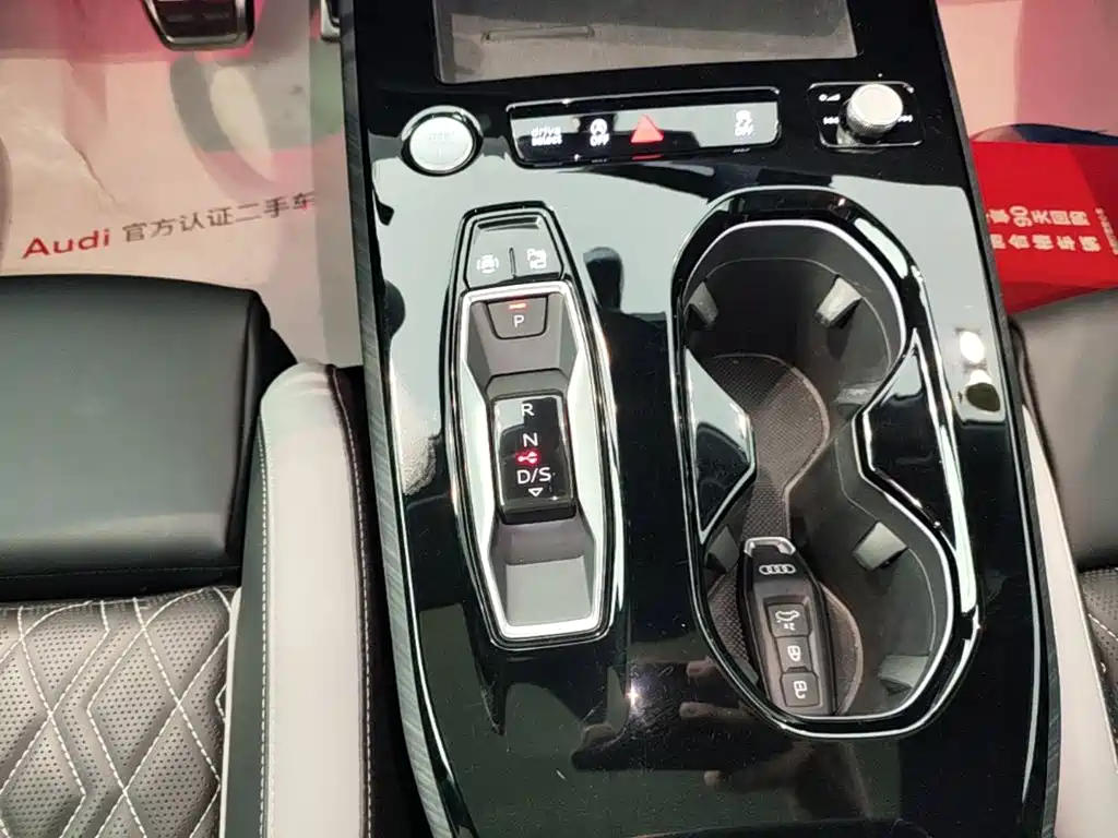 Audi A5L — миниатюра 14