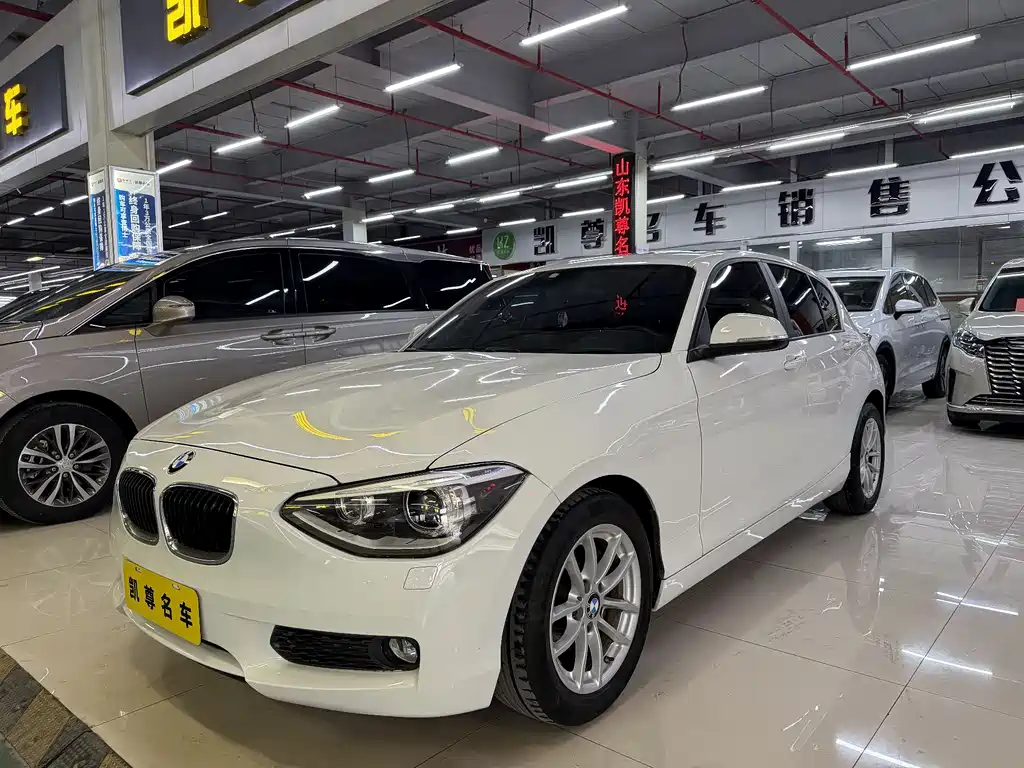 BMW 1 Series (Import) 2015
