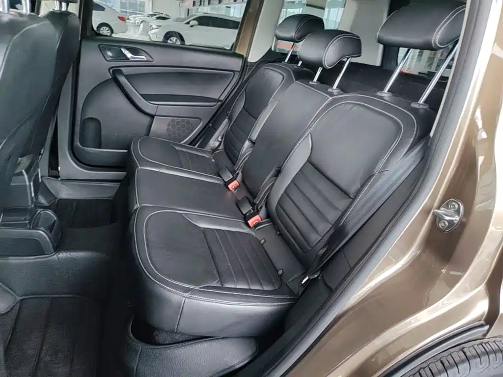 Skoda Yeti — миниатюра 17