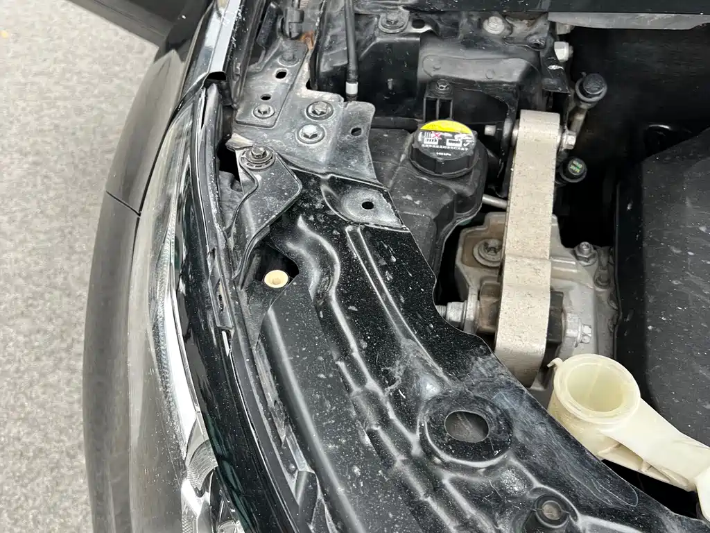 Land Rover Discovery Sport — миниатюра 20