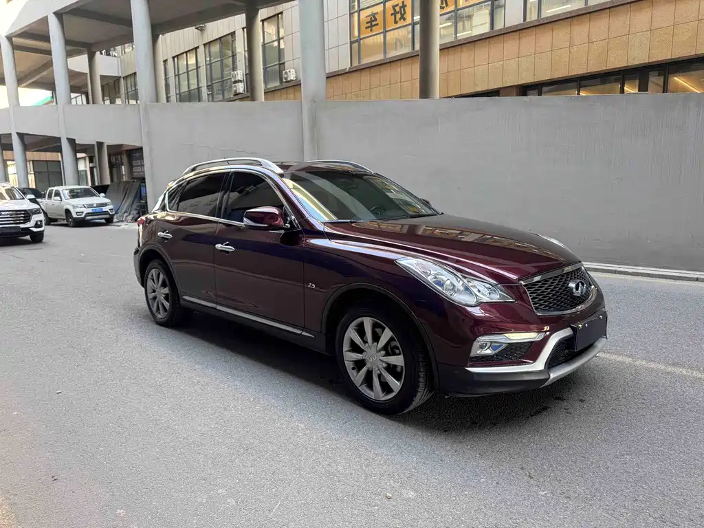 INFINITI QX50