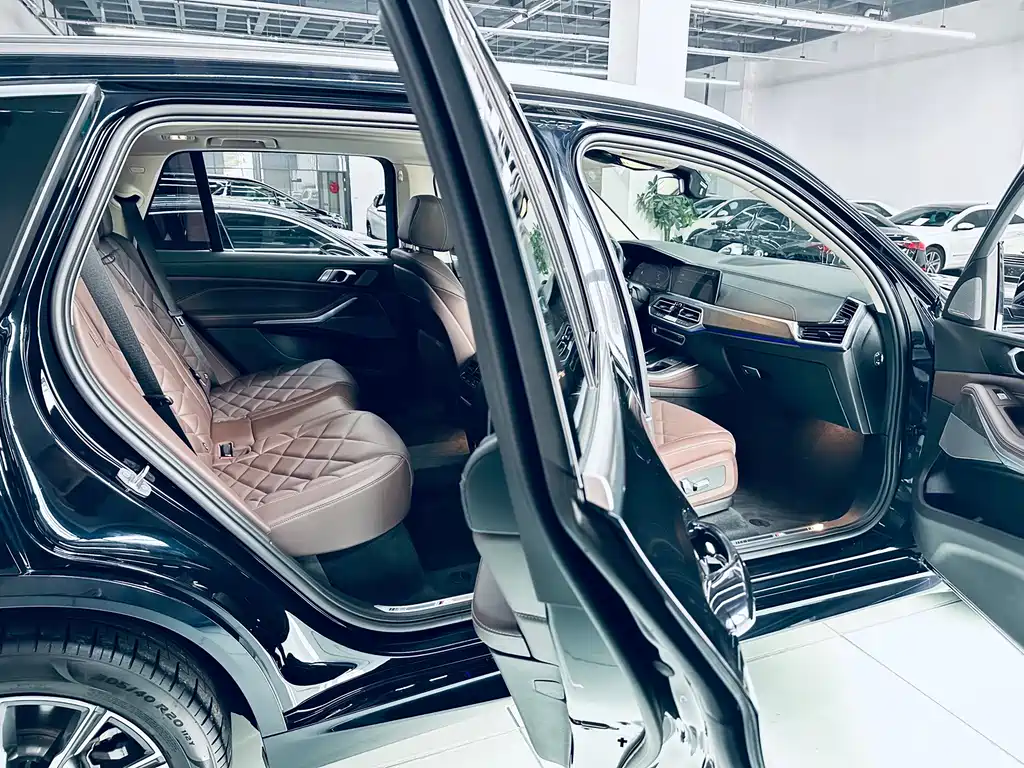 BMW X5 — миниатюра 31