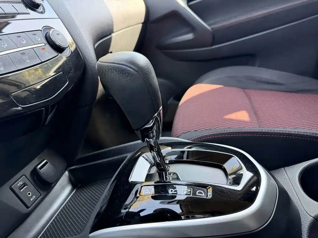Nissan Qashqai — миниатюра 15
