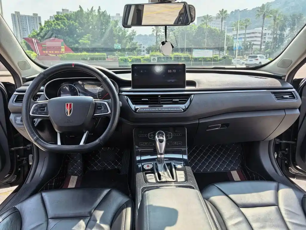 Hongqi Hongqi H5 — миниатюра 9