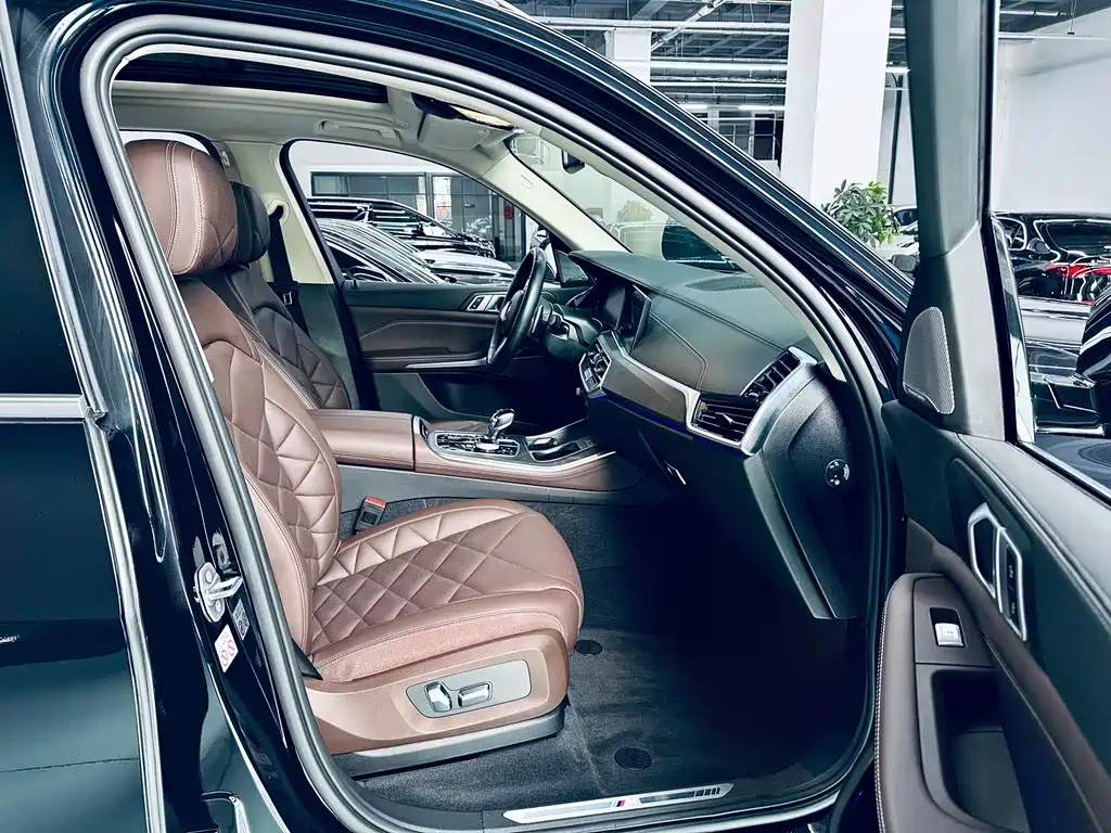 BMW X5 — миниатюра 29
