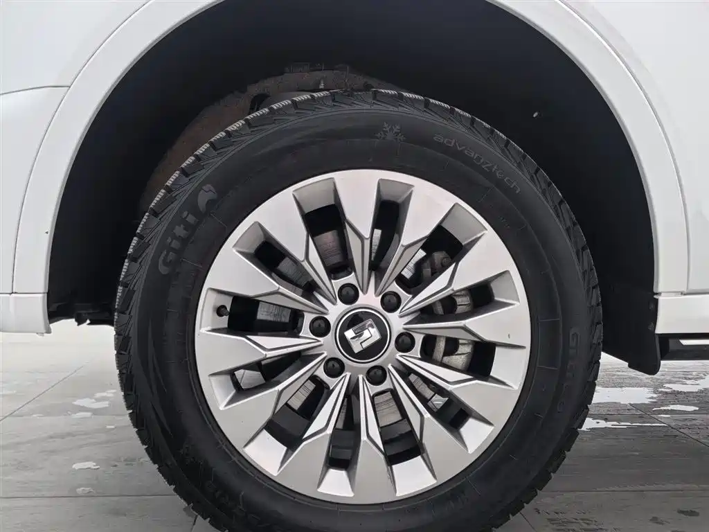 TANK TANK 500 NEW ENERGY