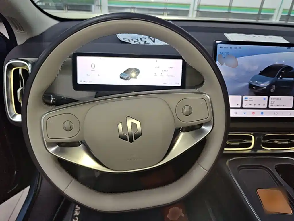 Leapmotor Ноль один. — миниатюра 11