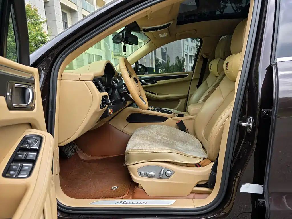 Porsche Macan — миниатюра 8