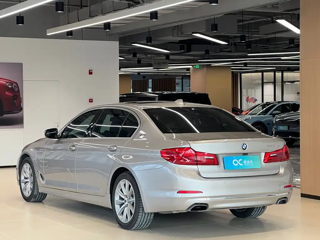 BMW 5 SERIES NEW ENERGY