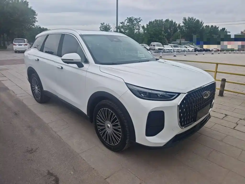 Chery Tiggo 8L 8L 2024 2.0T Luxury 5 мест