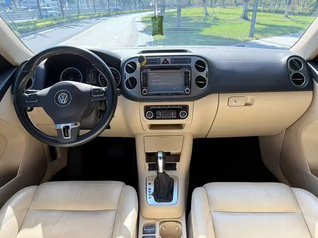 Volkswagen Tiguan — миниатюра 5