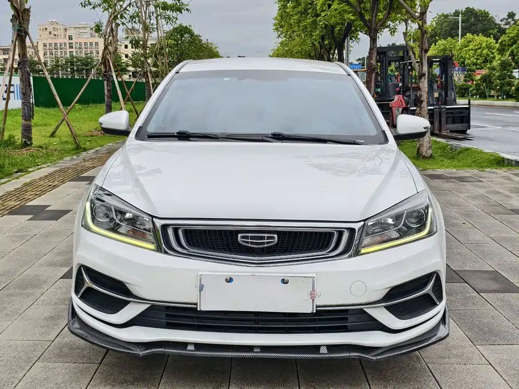 Geely Emgrand — миниатюра 2