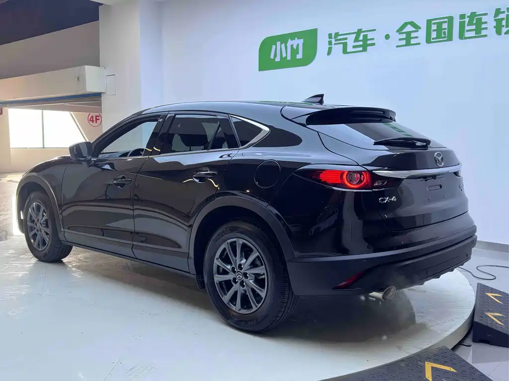 MAZDA CX 4
