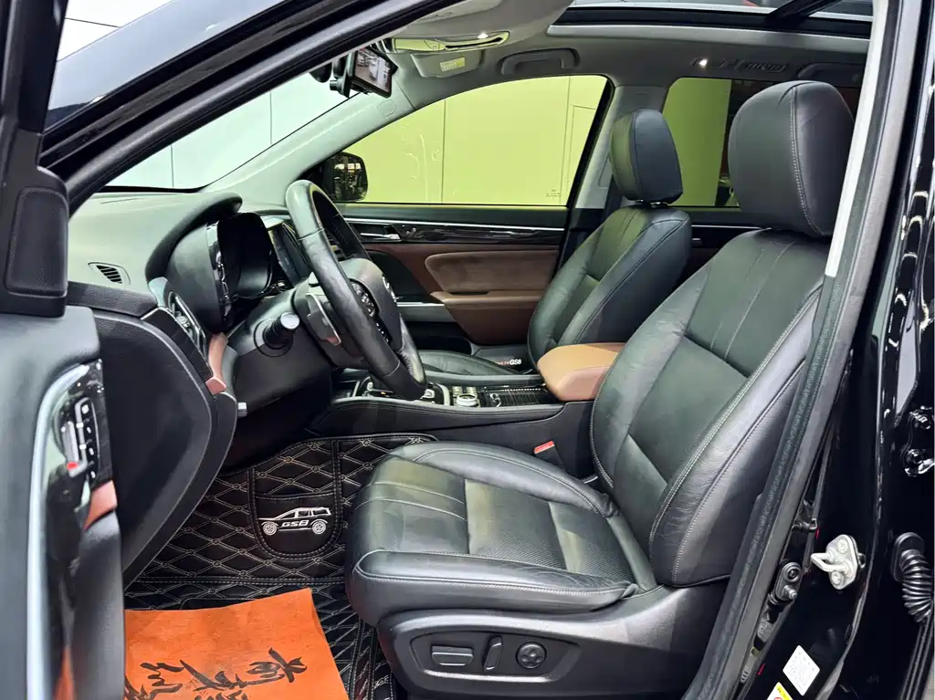 GAC GS8 2017 320T Luxury Smart Connect ( мест)