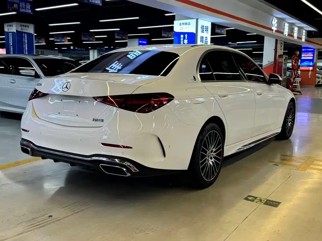Mercedes-Benz C-Class — миниатюра 19