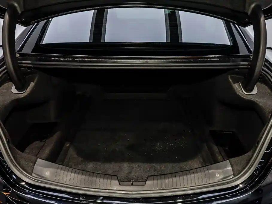 Cadillac CT5 — миниатюра 6