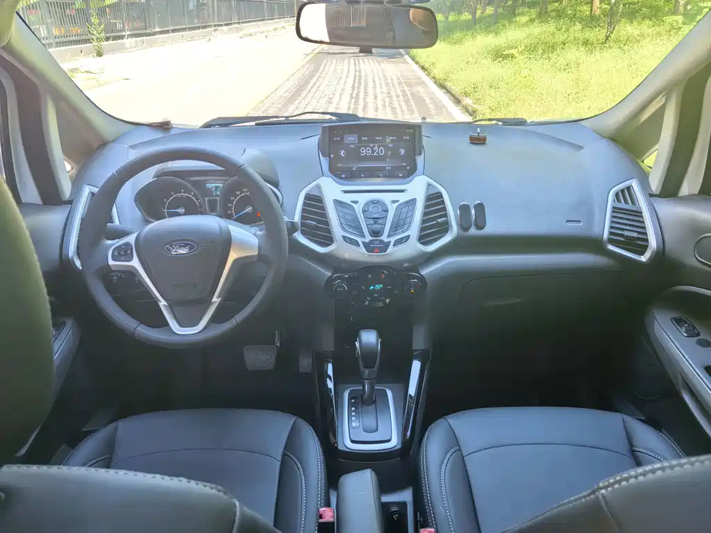 Ford Ecosport — миниатюра 16
