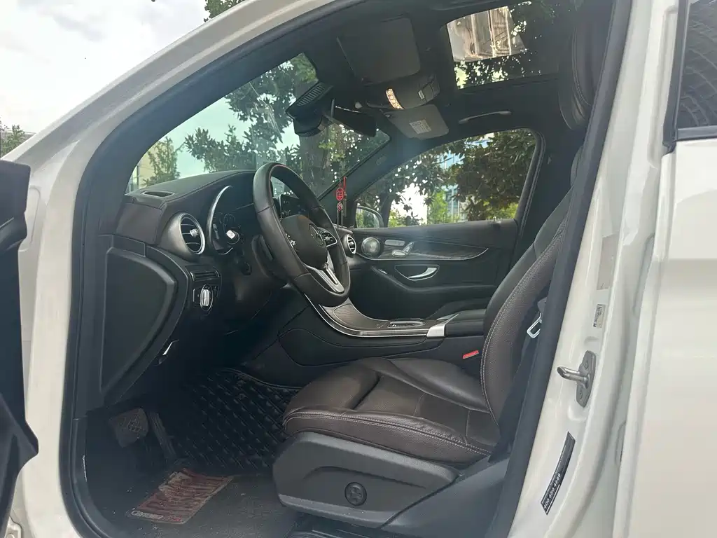 Mercedes-Benz GLC — миниатюра 4