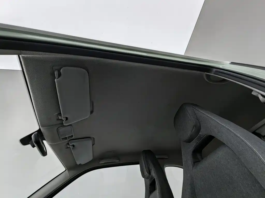 Wuling MINIEV — миниатюра 14