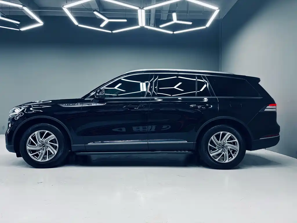 Lincoln Aviator 2021 3.0T V6 Premium