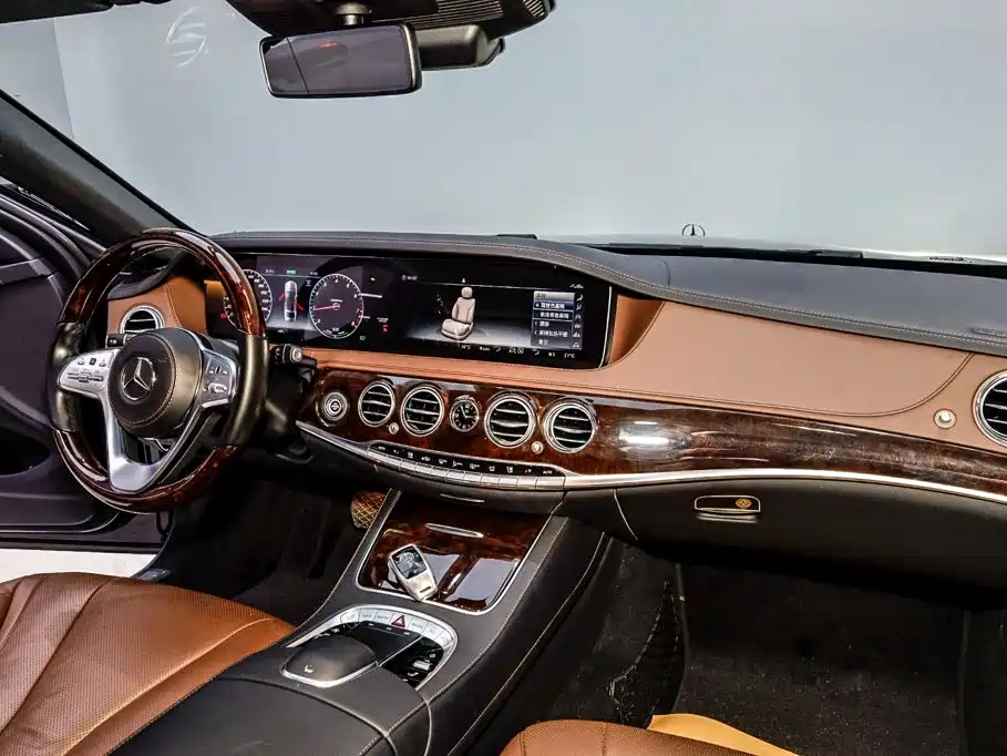 Mercedes-Benz S-Class — миниатюра 31