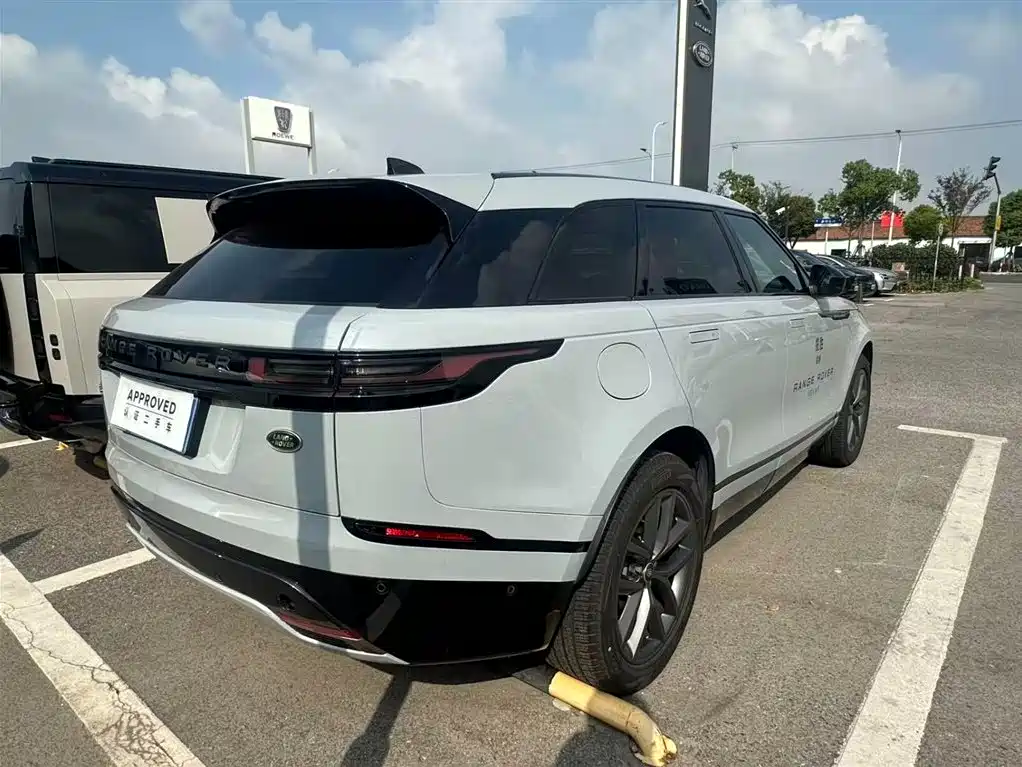 Land Rover Velar — миниатюра 6