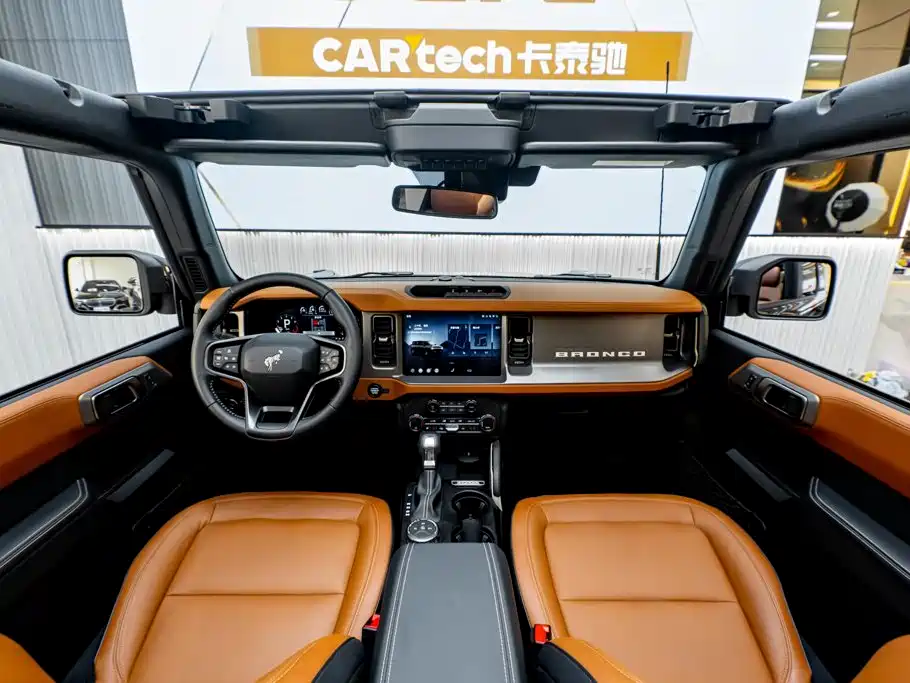 Ford Bronco — миниатюра 15