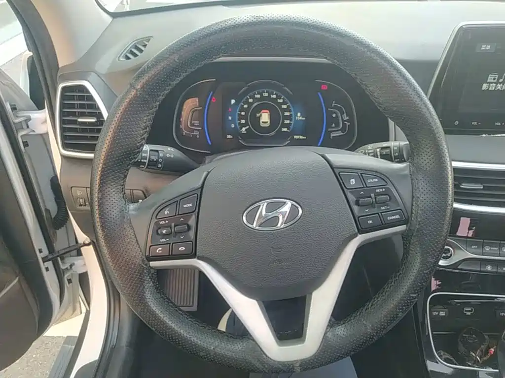 Hyundai Tucson — миниатюра 11