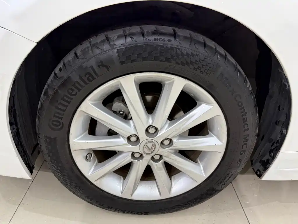 Lexus CT — миниатюра 12