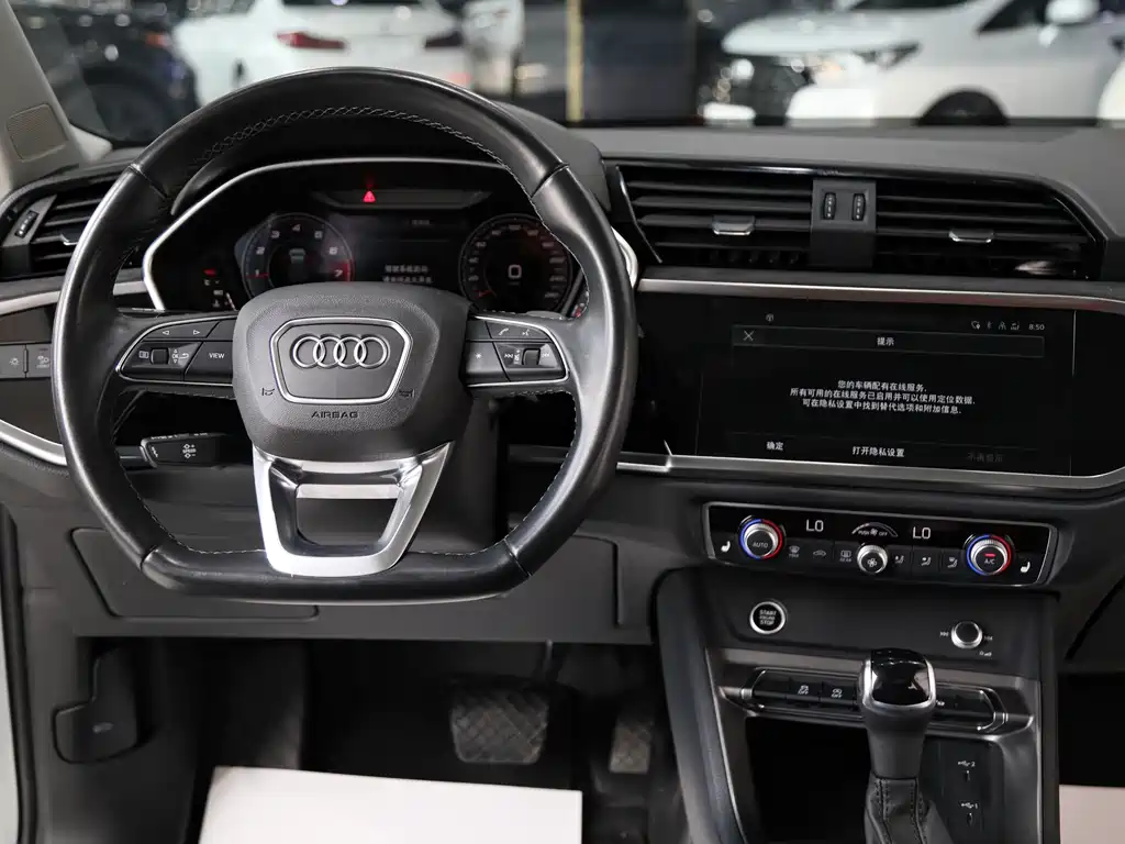 Audi Q3 2022 35 TFSI Fashion