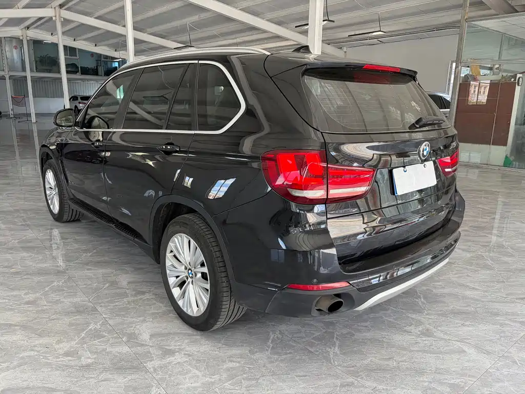 BMW X5 (Import) — миниатюра 3