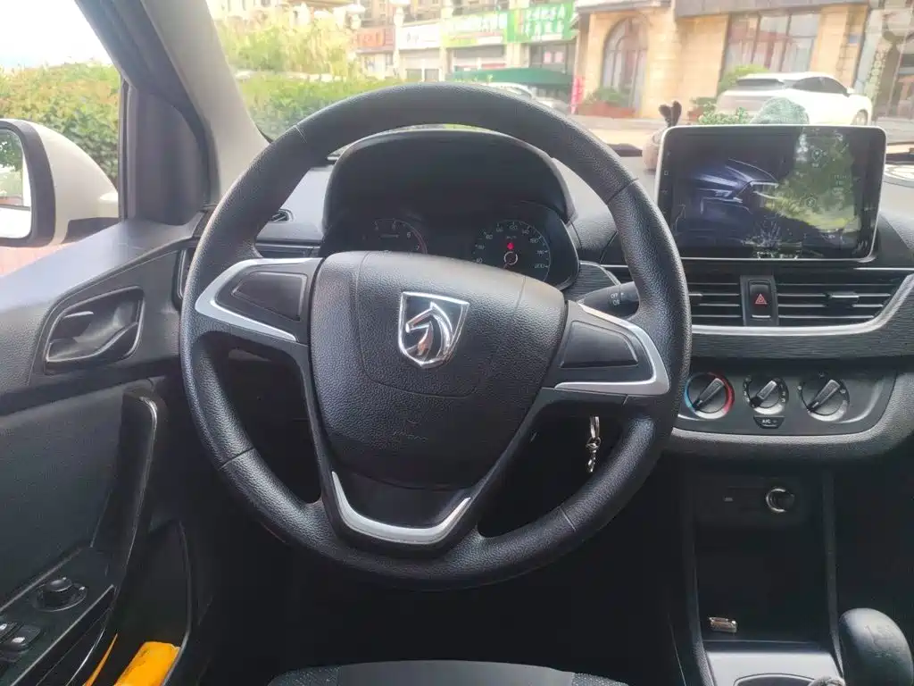 Baojun 310 — миниатюра 11