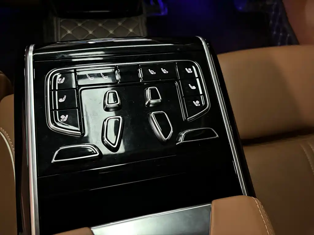 Hongqi Hongqi H9 — миниатюра 6