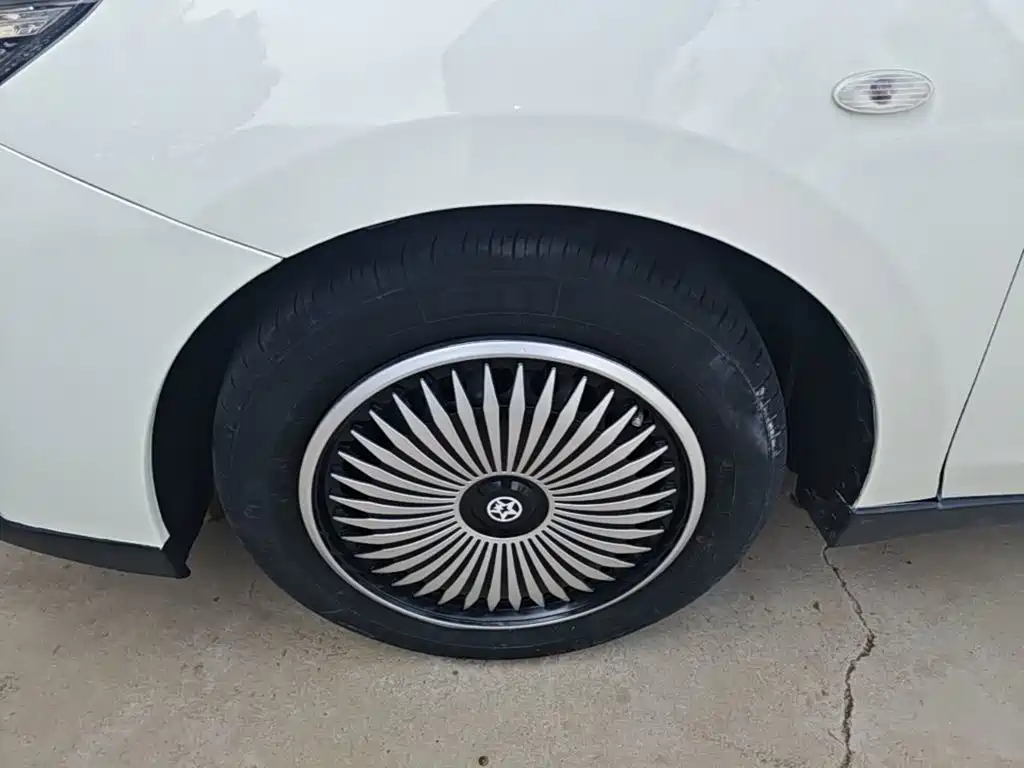 Venucia D60 — миниатюра 23