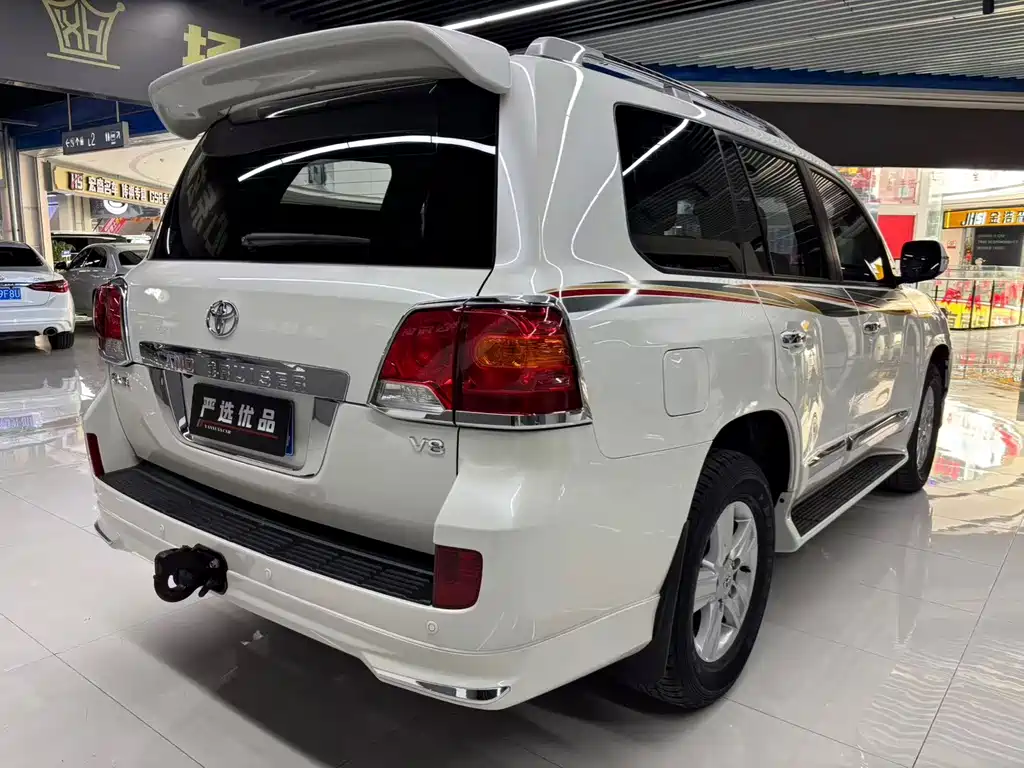 Toyota Land Cruiser — миниатюра 14