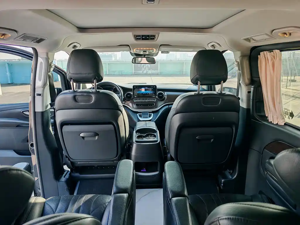 MERCEDES-BENZ V CLASS