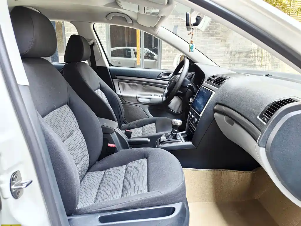 Skoda Octavia — миниатюра 5