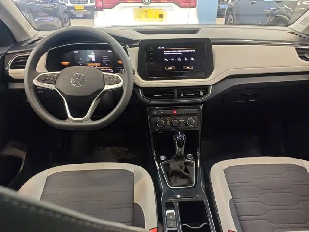 Volkswagen Tharu — миниатюра 10