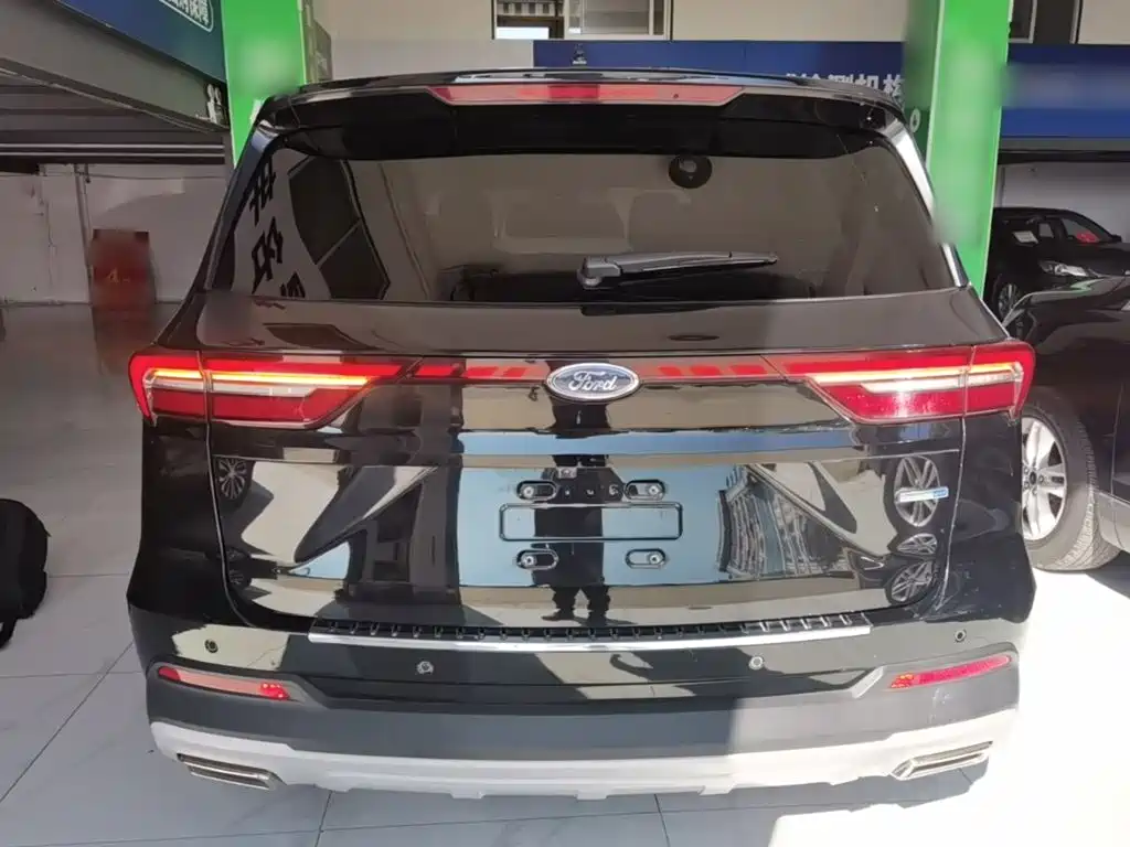 Ford Equator — миниатюра 6