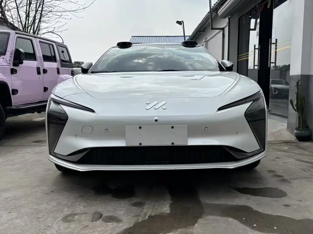 IM Motors L7 2022 Dynamic
