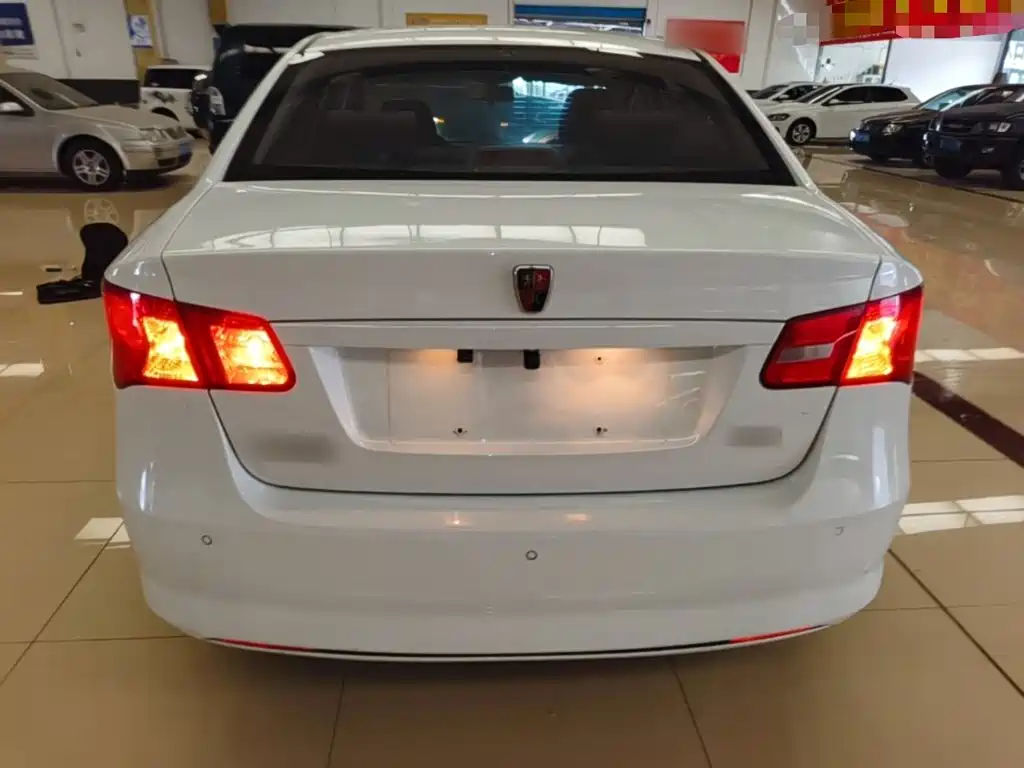 Roewe 350 — миниатюра 6