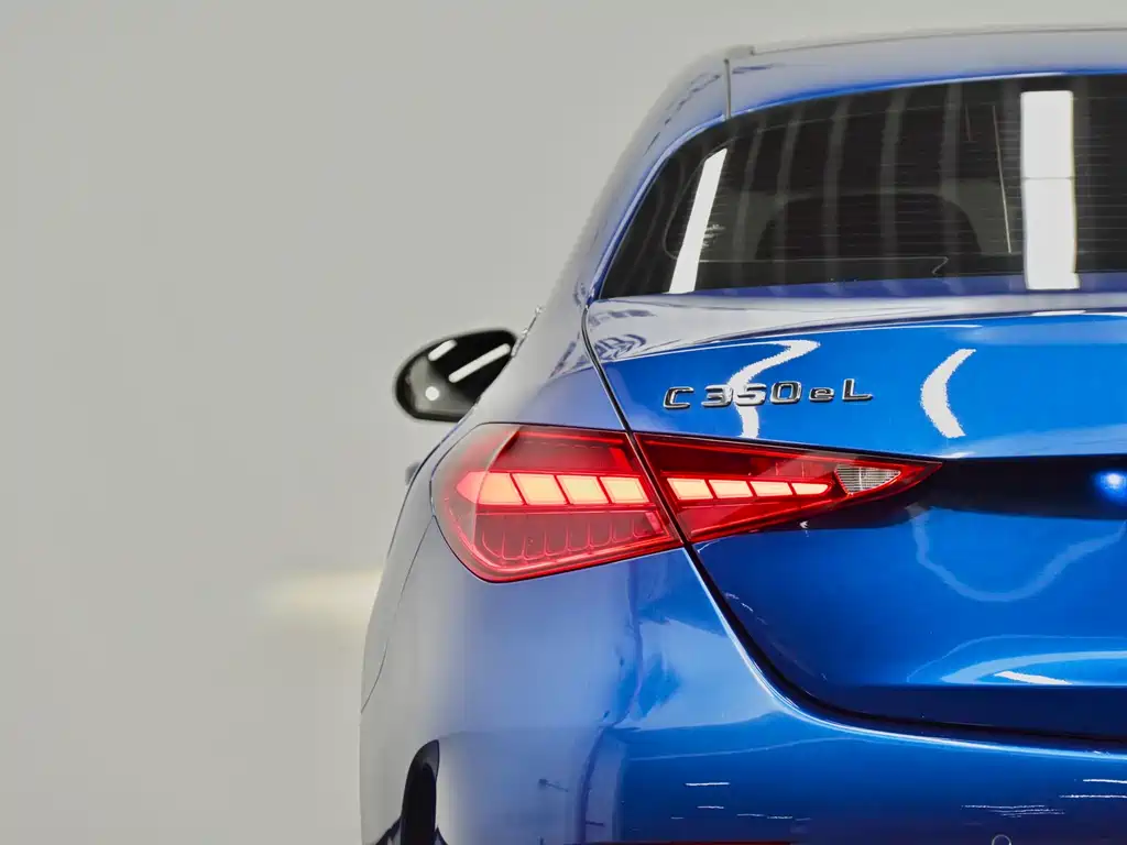 Mercedes-Benz C-Class New Energy — миниатюра 36