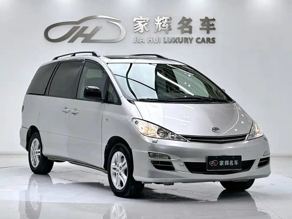 Toyota Previa — миниатюра 3