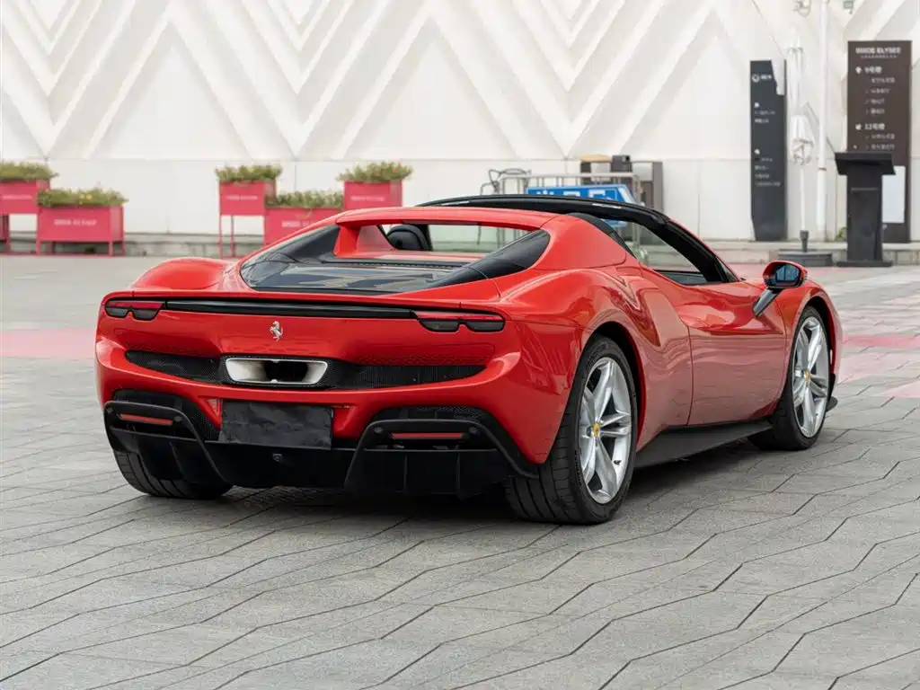 Ferrari 296 2022 3.0T V6 GTS
