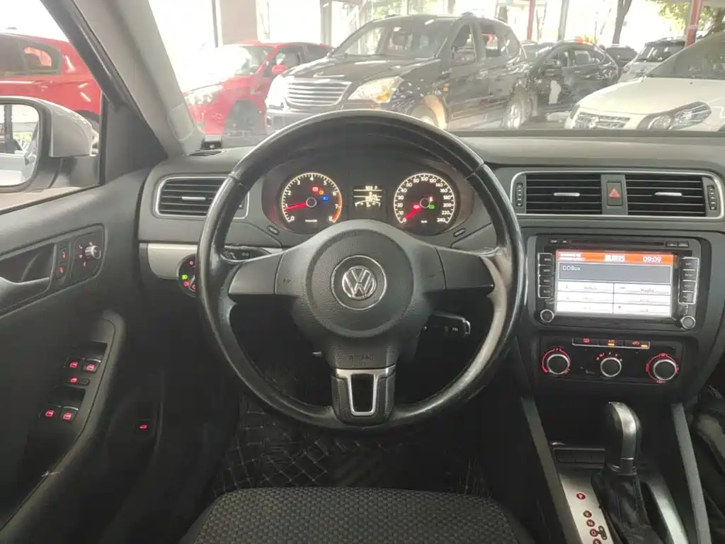 Volkswagen Sagitar — миниатюра 11