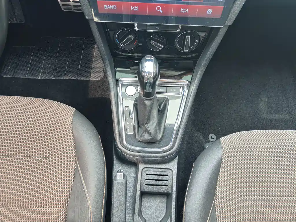 Volkswagen C-Trek — миниатюра 12