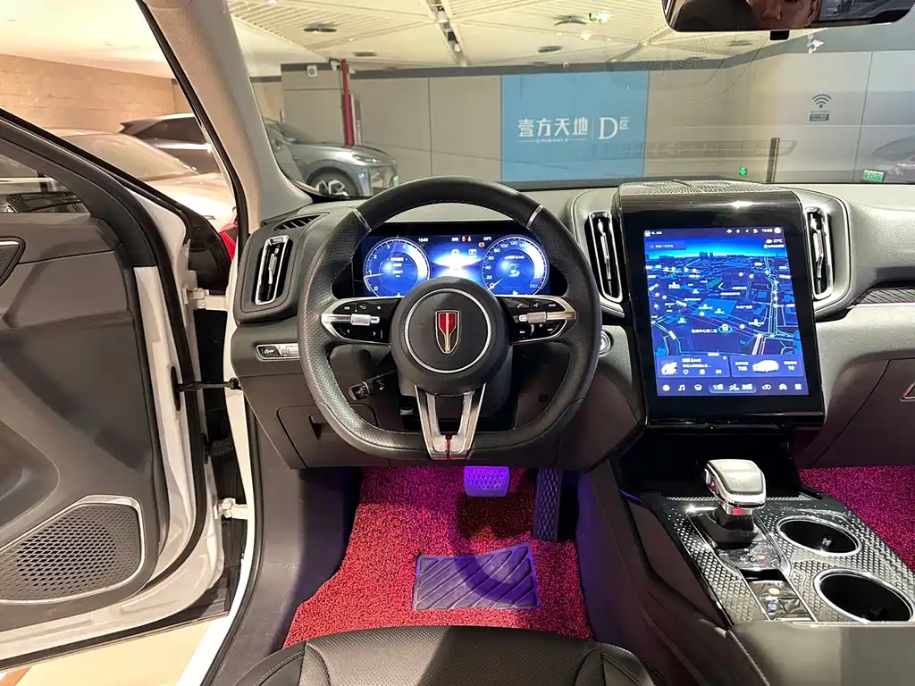 Hongqi Hongqi HS3 — миниатюра 10