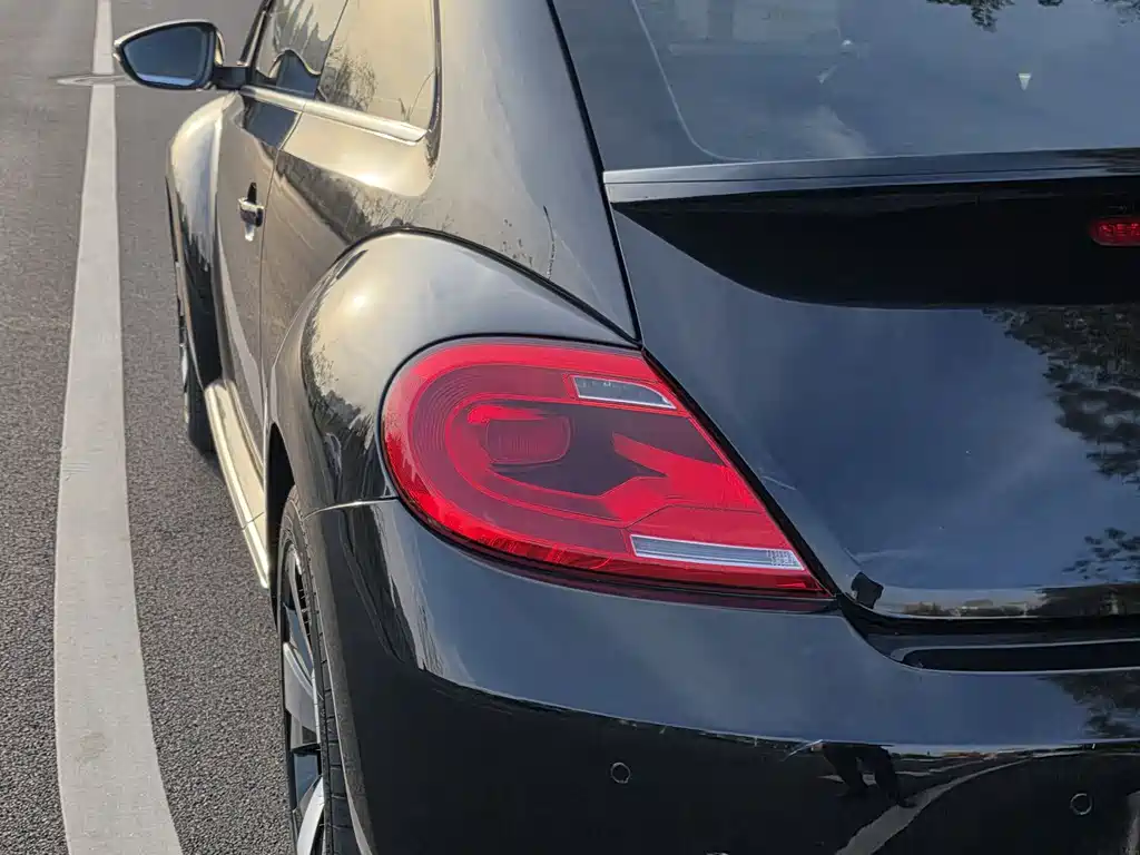 Volkswagen Beetle 1.4TSI Fender Rock Edition, фото 56