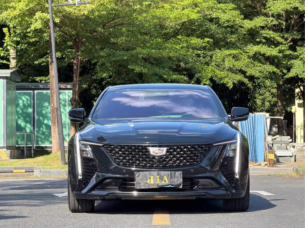 Cadillac CT5 — миниатюра 5