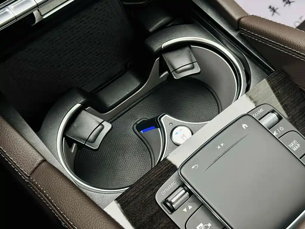 Mercedes-Benz GLS — миниатюра 15